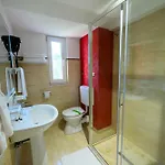 Guest house Diamond Saturn