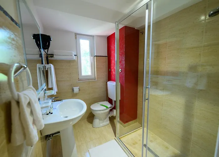 Guest house Diamond Saturn